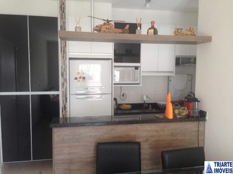 Apartamento à venda com 3 quartos, 65m² - Foto 3