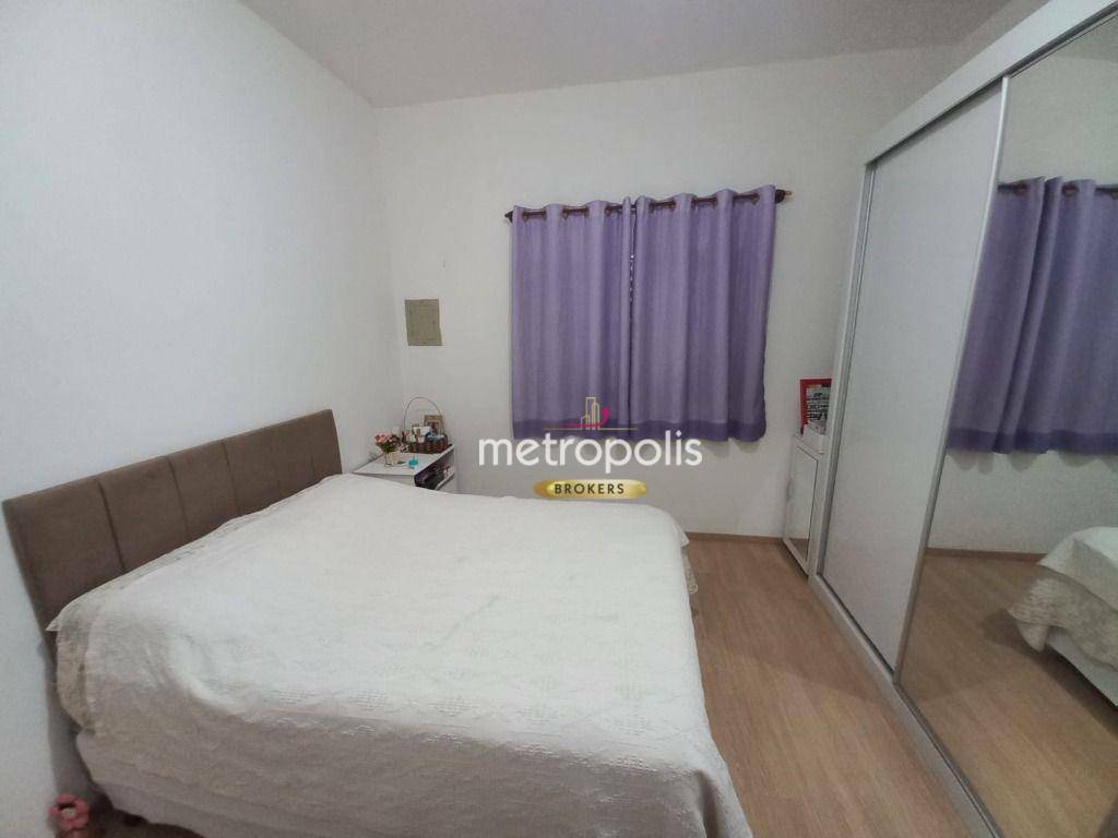 Casa à venda com 3 quartos, 227m² - Foto 5