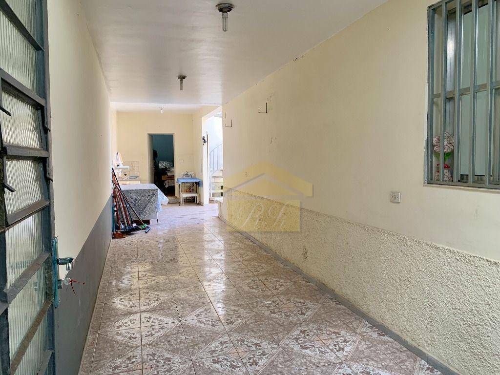 Casa à venda com 5 quartos, 236m² - Foto 28