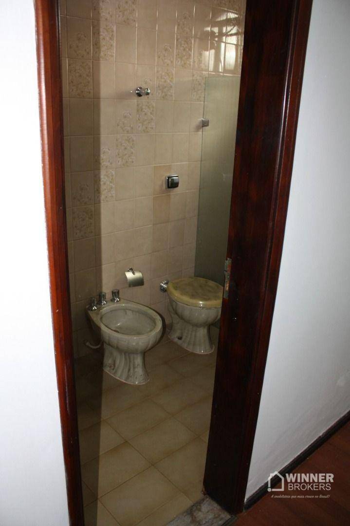 Sobrado à venda com 6 quartos, 480m² - Foto 19