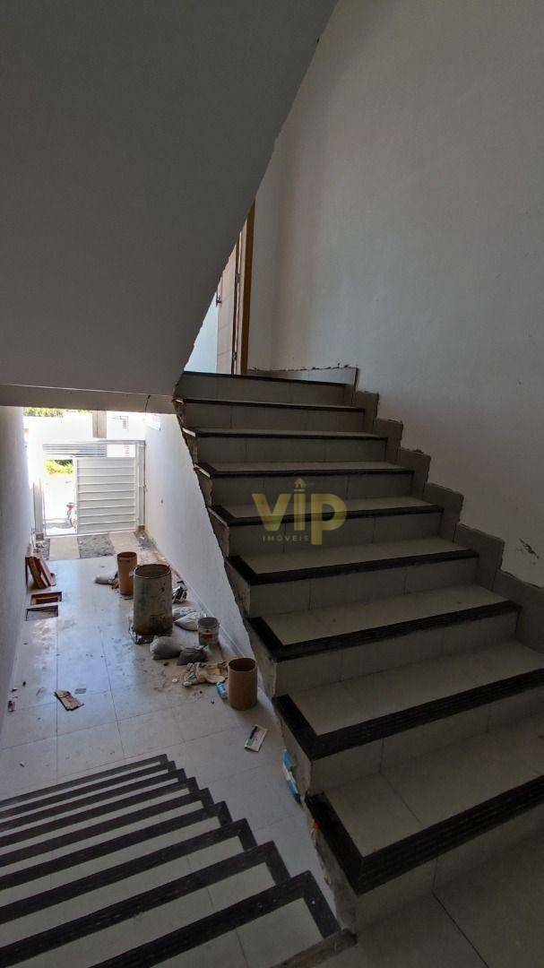 Casa à venda com 3 quartos, 180m² - Foto 19