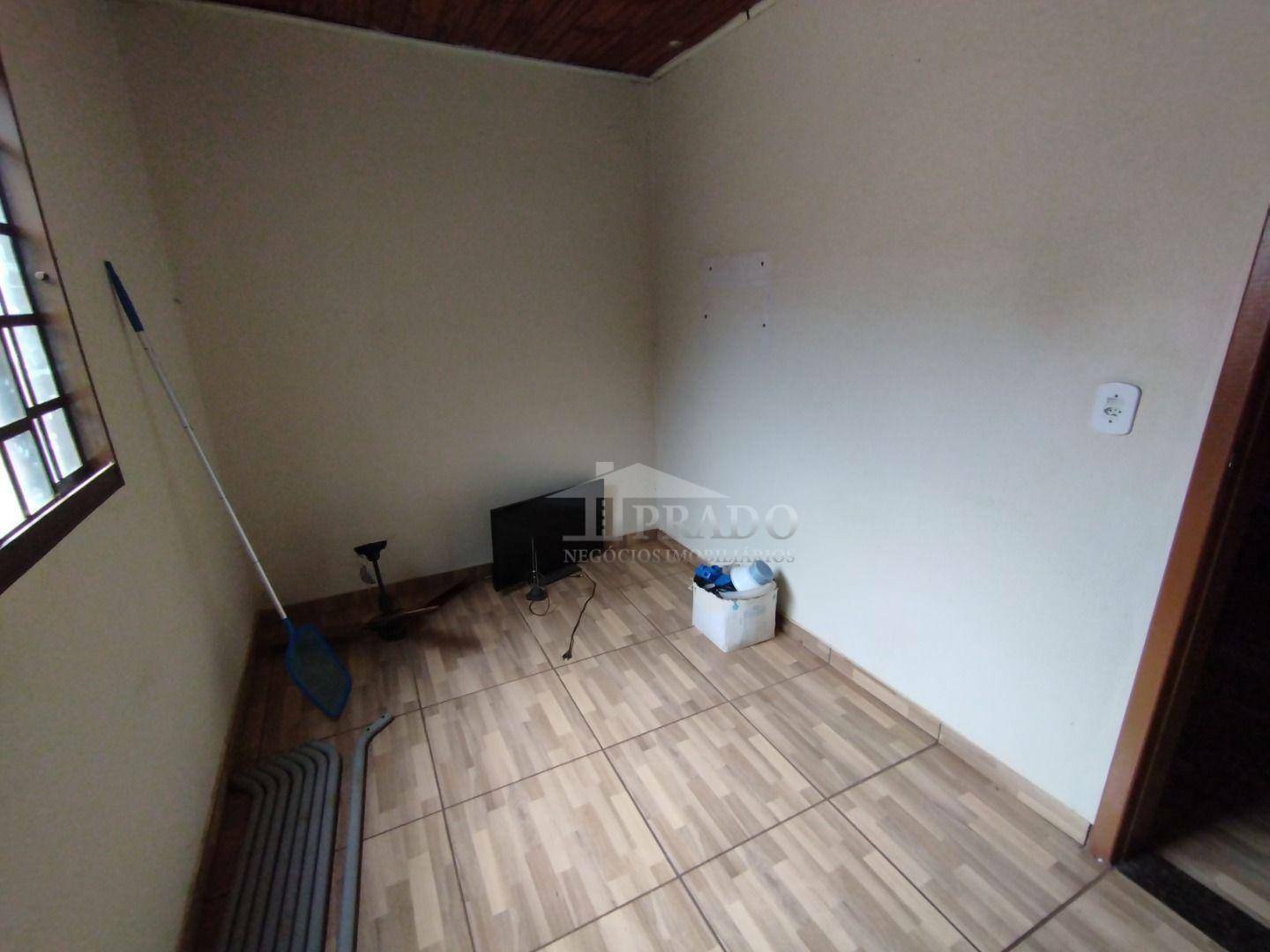 Casa à venda com 3 quartos, 99m² - Foto 11