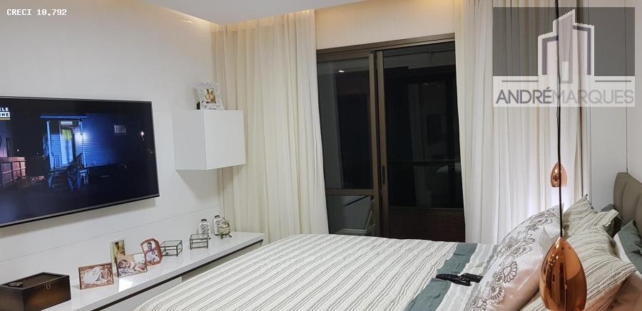 Apartamento à venda com 4 quartos, 155m² - Foto 22