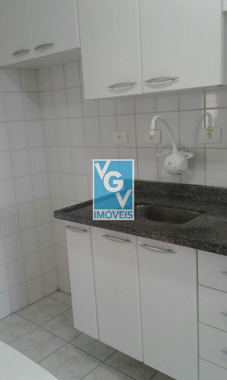 Apartamento à venda e aluguel com 2 quartos, 50m² - Foto 3