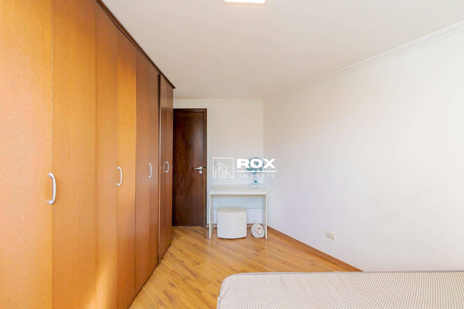 Casa para alugar com 4 quartos, 362m² - Foto 33