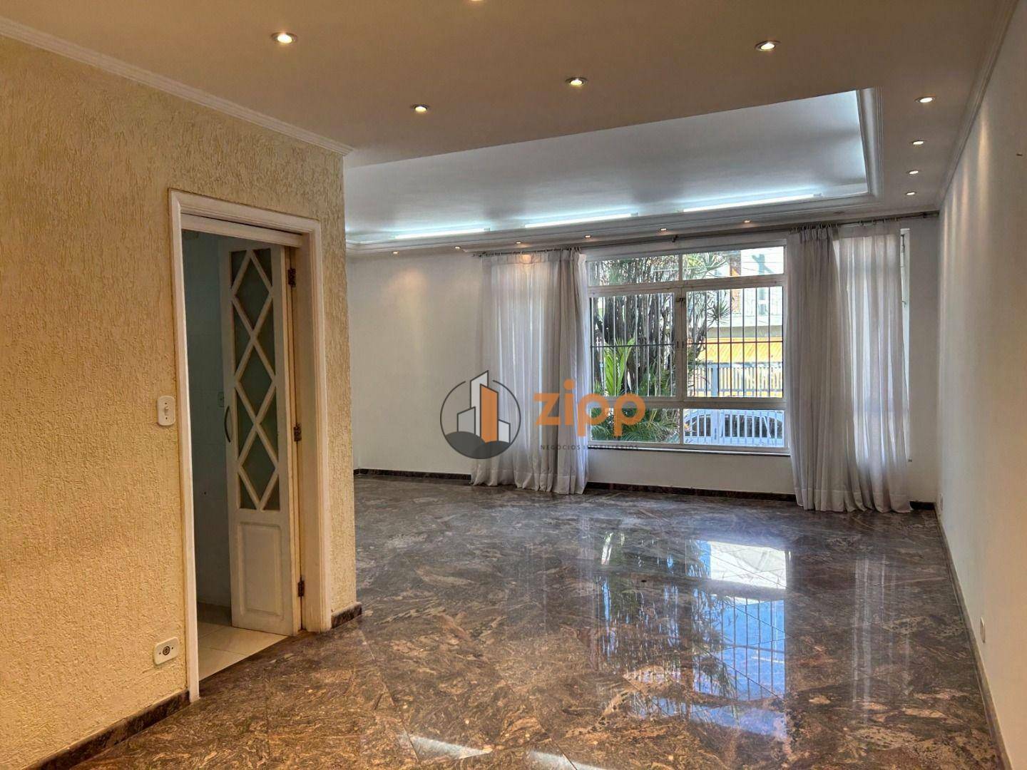 Sobrado à venda com 4 quartos, 256m² - Foto 39