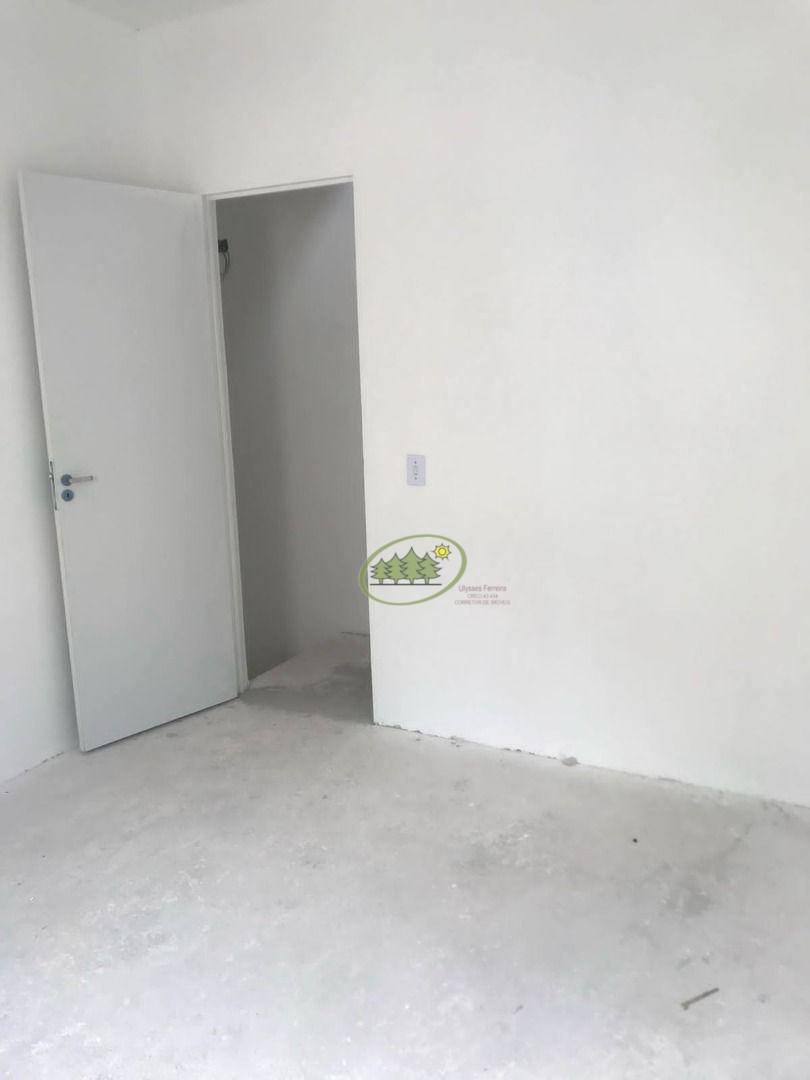 Sobrado à venda com 2 quartos, 68m² - Foto 8