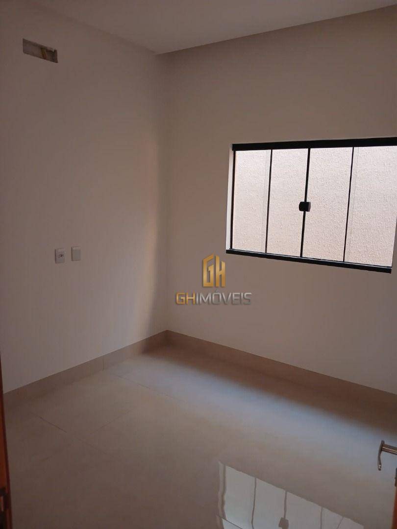 Casa à venda com 3 quartos, 180m² - Foto 11