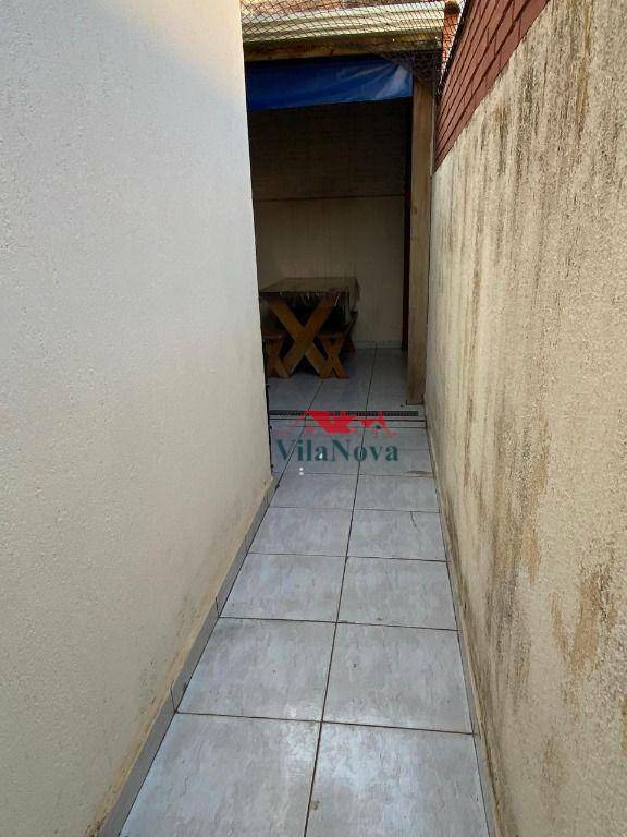 Casa à venda com 3 quartos, 98m² - Foto 15