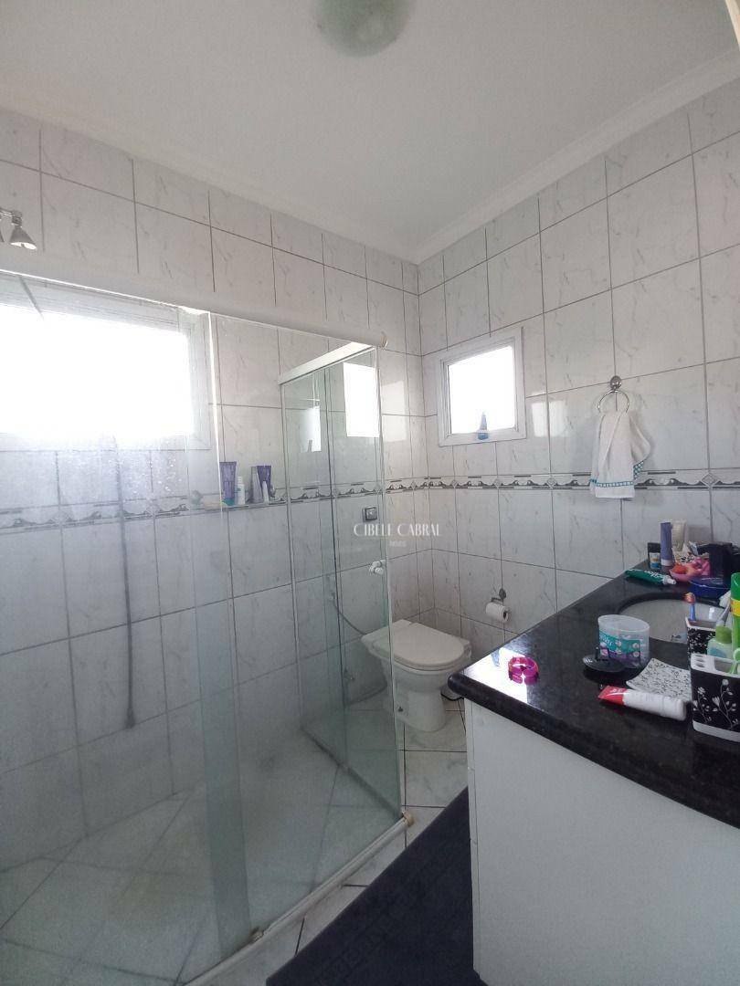 Casa de Condomínio à venda com 3 quartos, 300m² - Foto 41