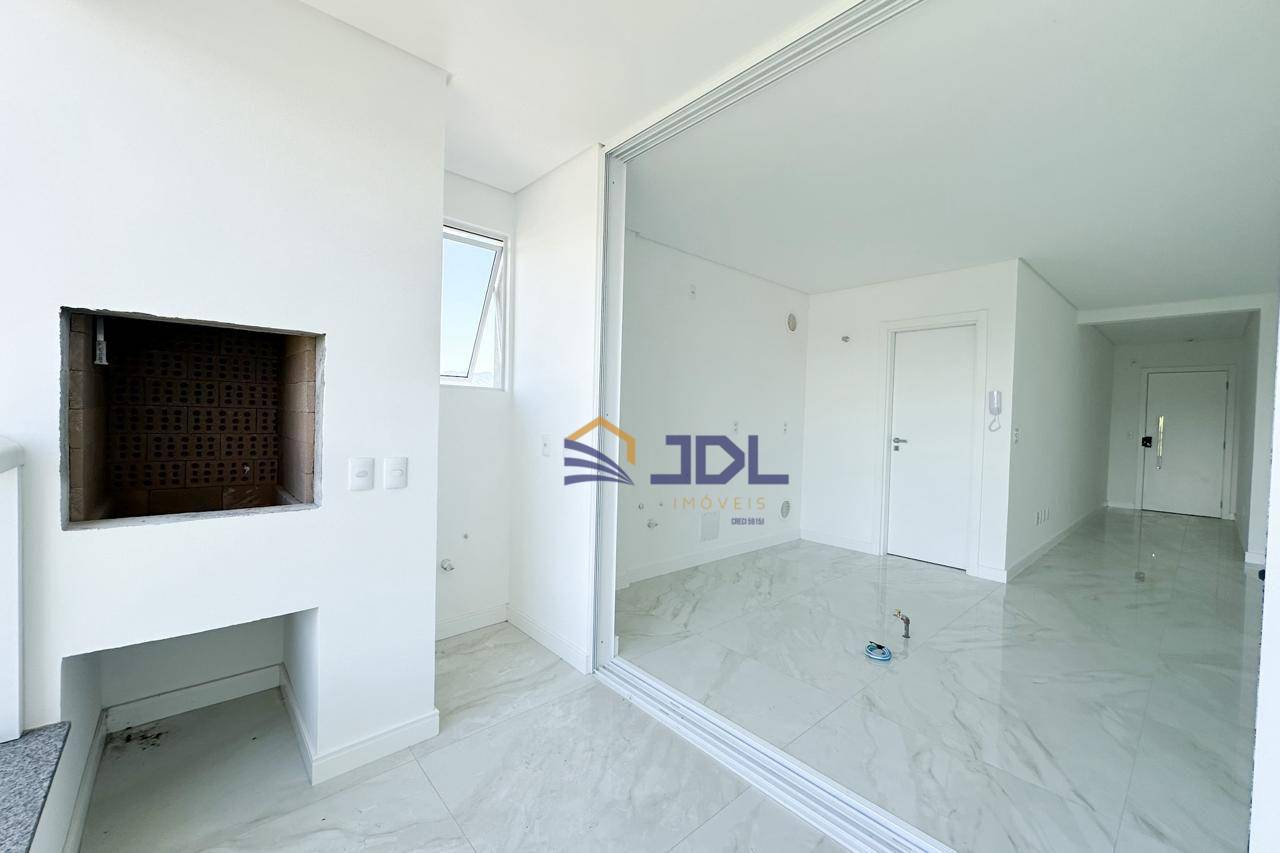 Apartamento à venda com 3 quartos, 107m² - Foto 6