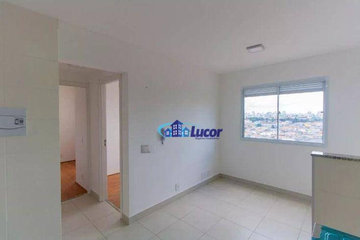 Apartamento à venda com 2 quartos, 33m² - Foto 2