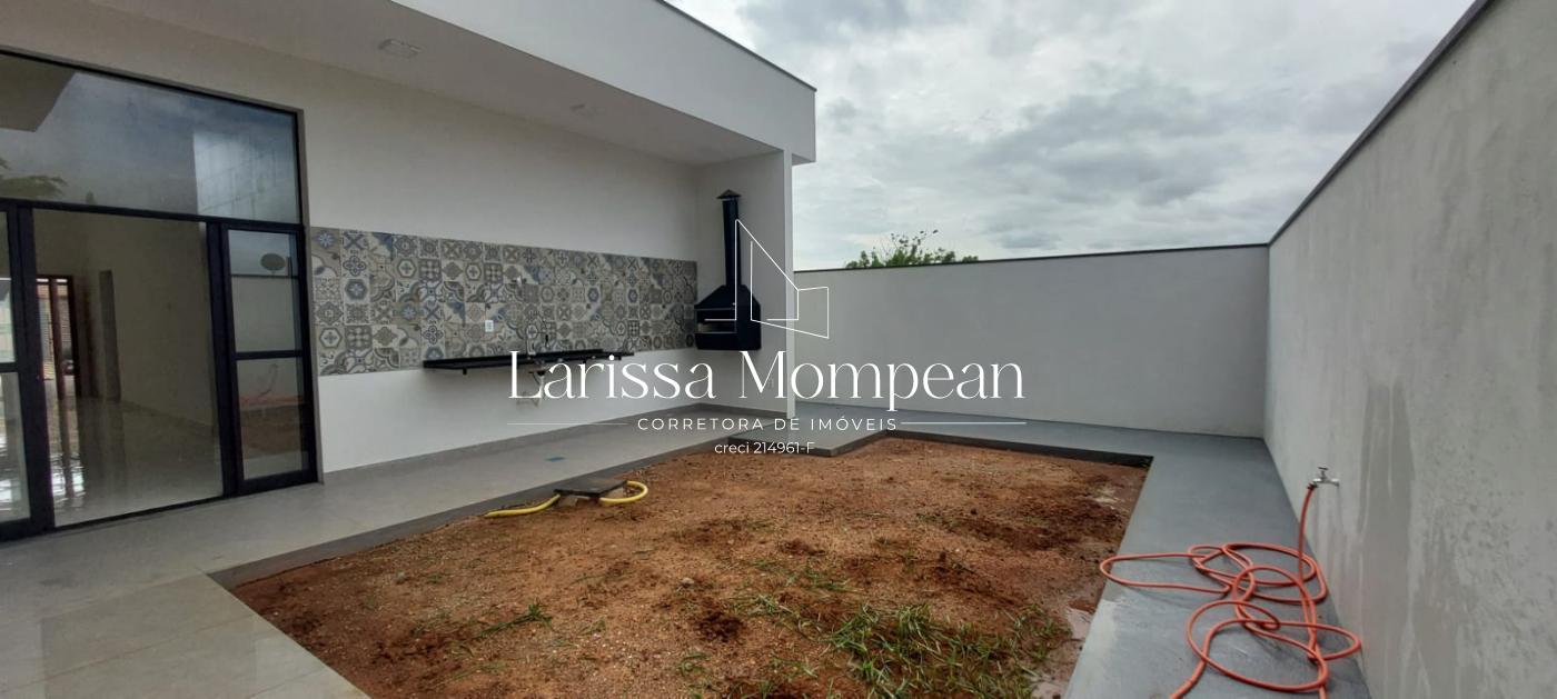 Casa à venda com 3 quartos, 250m² - Foto 4