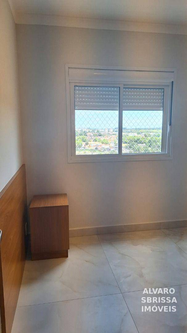 Apartamento para alugar com 2 quartos, 110m² - Foto 9