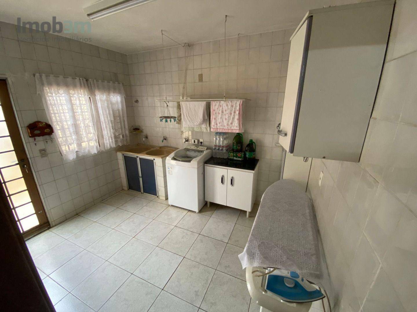 Sobrado à venda com 4 quartos, 360m² - Foto 17