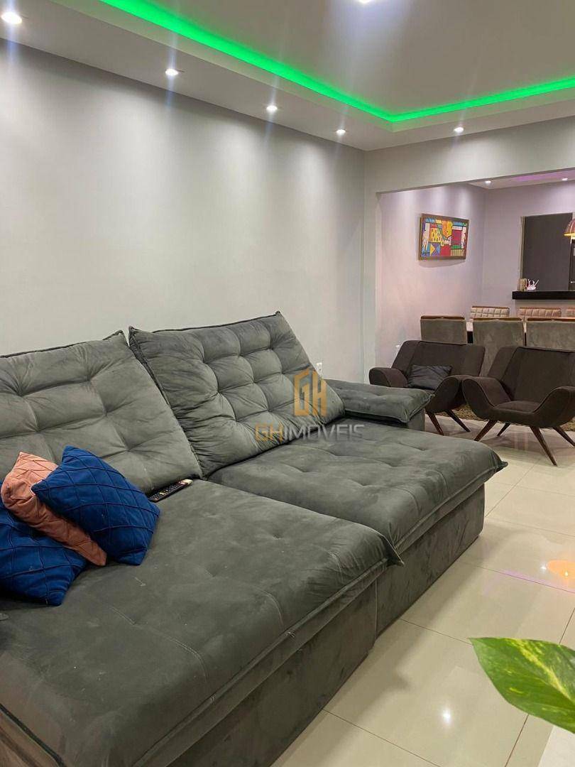 Casa à venda com 2 quartos, 250m² - Foto 14