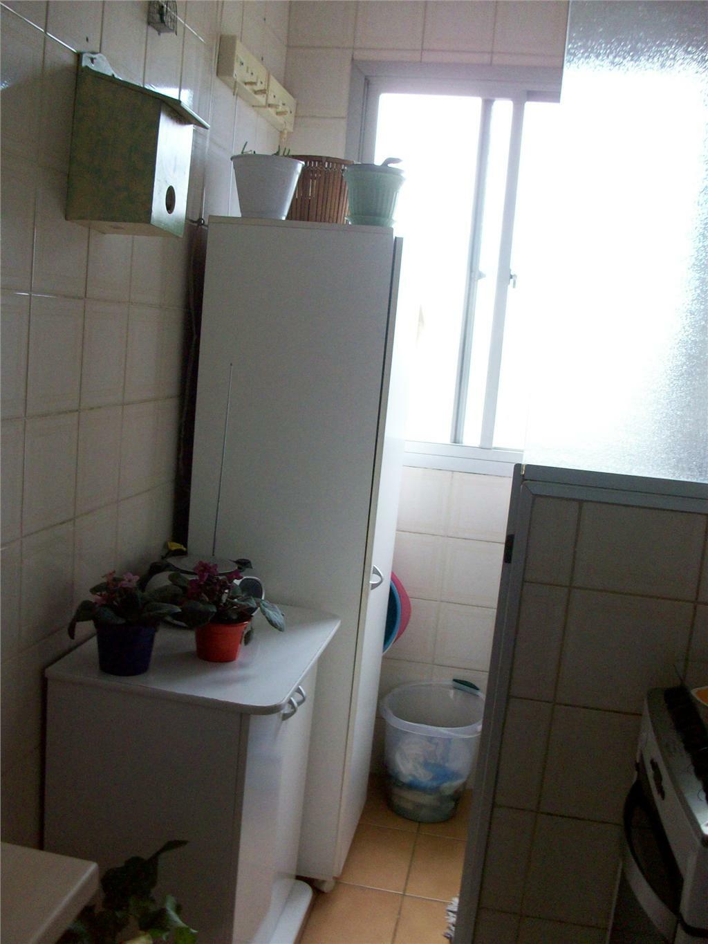 Apartamento à venda com 2 quartos, 58m² - Foto 26