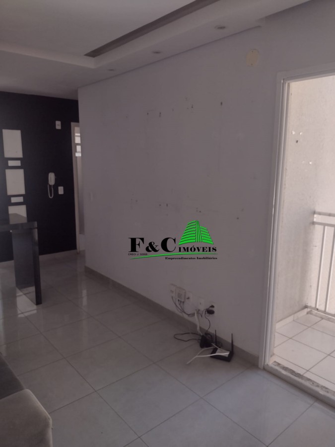 Apartamento à venda com 2 quartos, 60m² - Foto 1