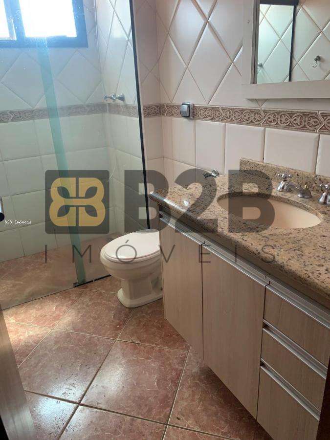 Apartamento à venda com 3 quartos, 110m² - Foto 15