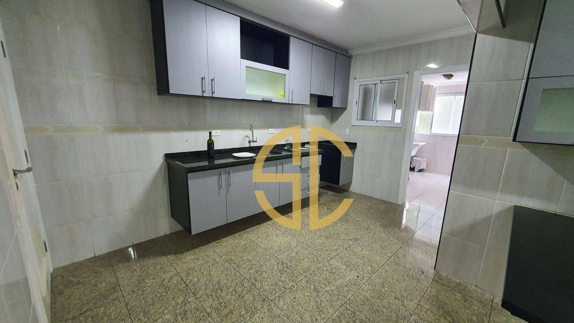 Apartamento à venda com 3 quartos, 140m² - Foto 9