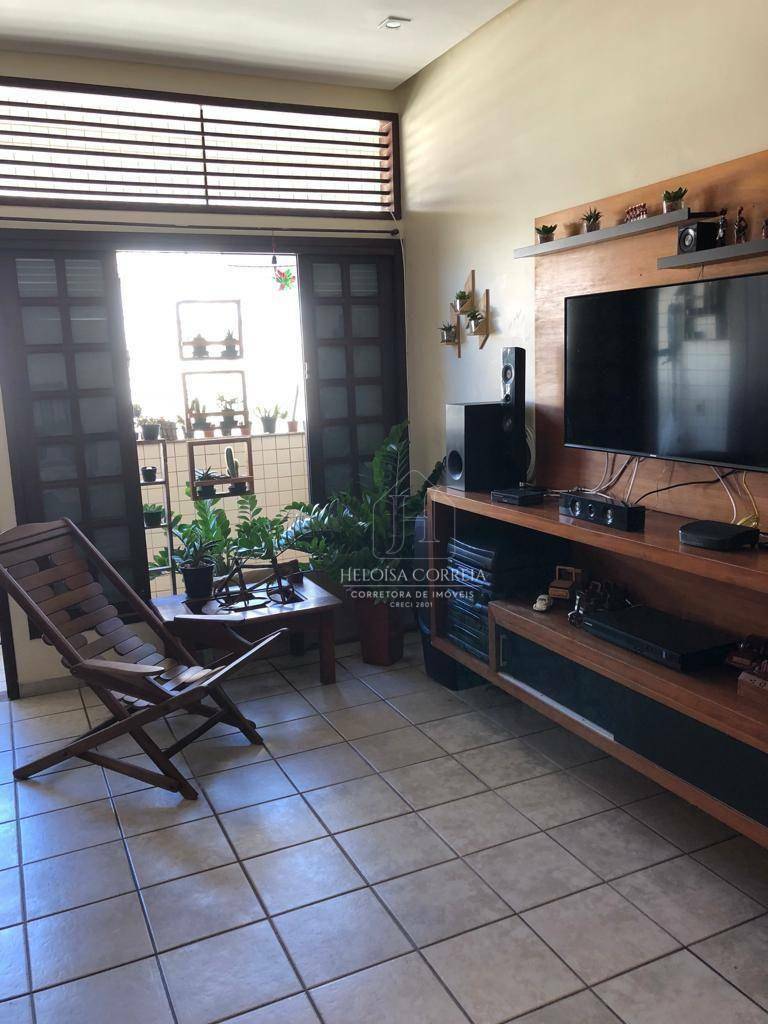 Apartamento à venda com 3 quartos, 110m² - Foto 5