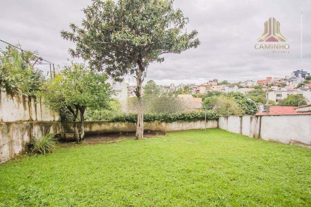 Casa à venda com 5 quartos, 350m² - Foto 22