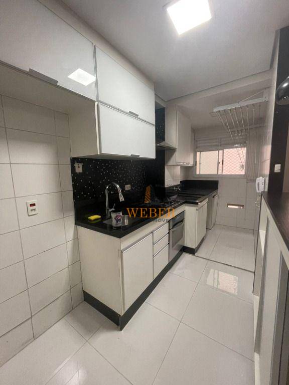 Apartamento à venda com 2 quartos, 52m² - Foto 13