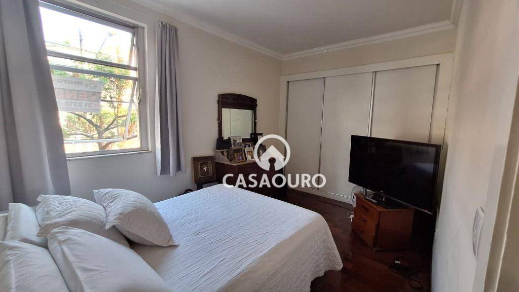 Apartamento à venda com 4 quartos, 160m² - Foto 12