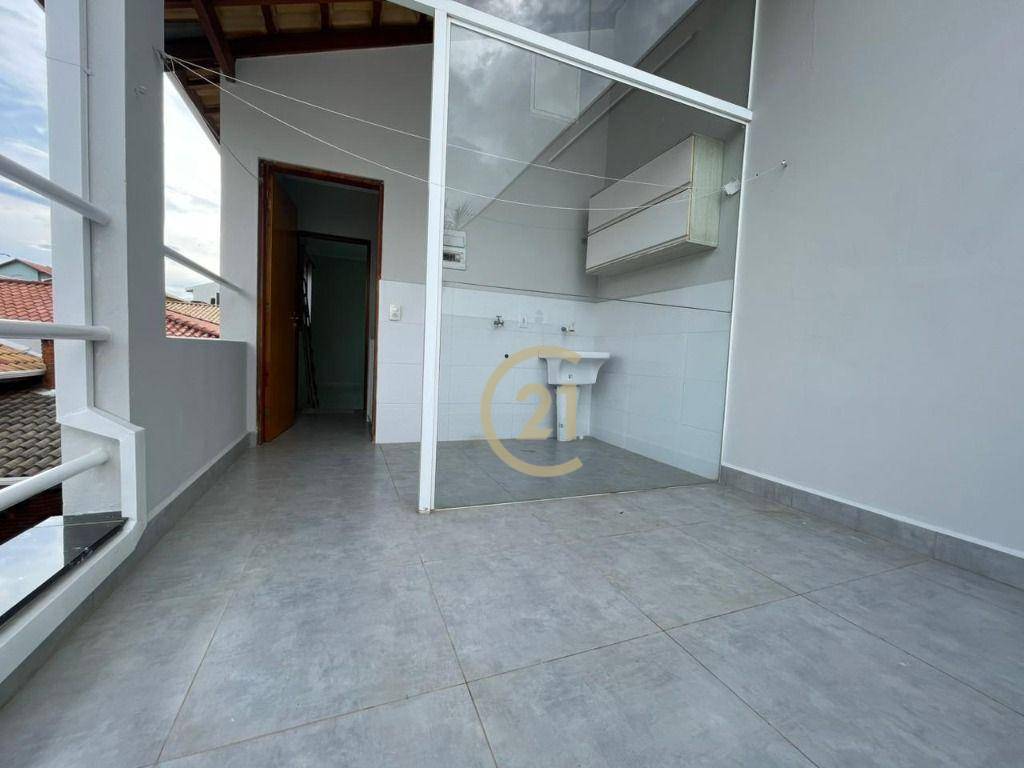 Casa para alugar com 4 quartos, 206m² - Foto 14