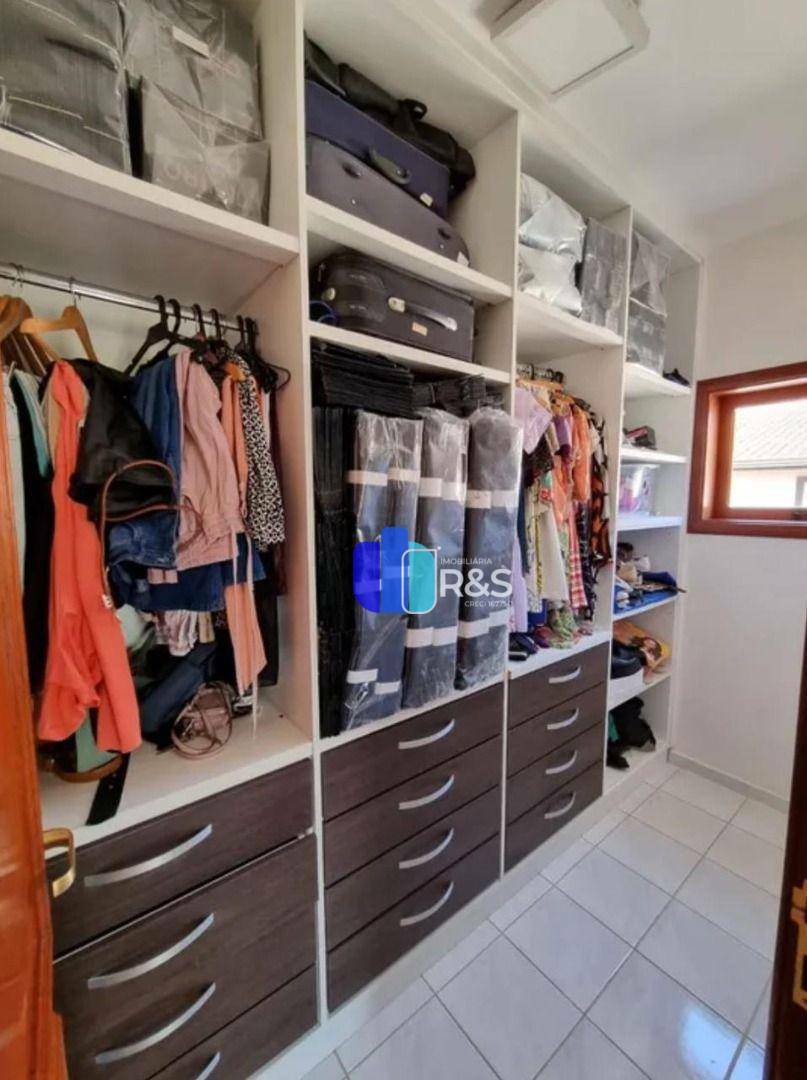 Casa de Condomínio à venda e aluguel com 3 quartos, 350m² - Foto 6