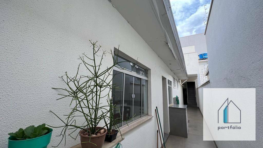 Casa à venda com 3 quartos, 197m² - Foto 18