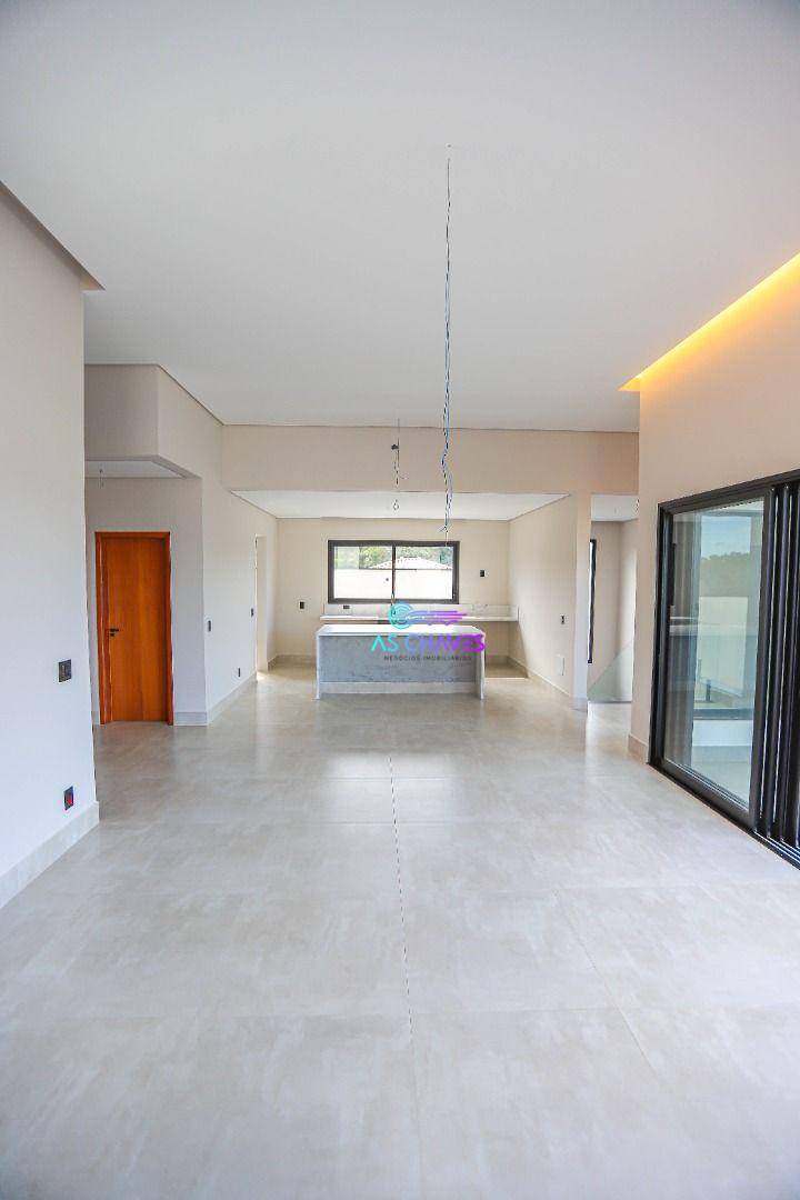 Casa de Condomínio à venda com 4 quartos, 380m² - Foto 7