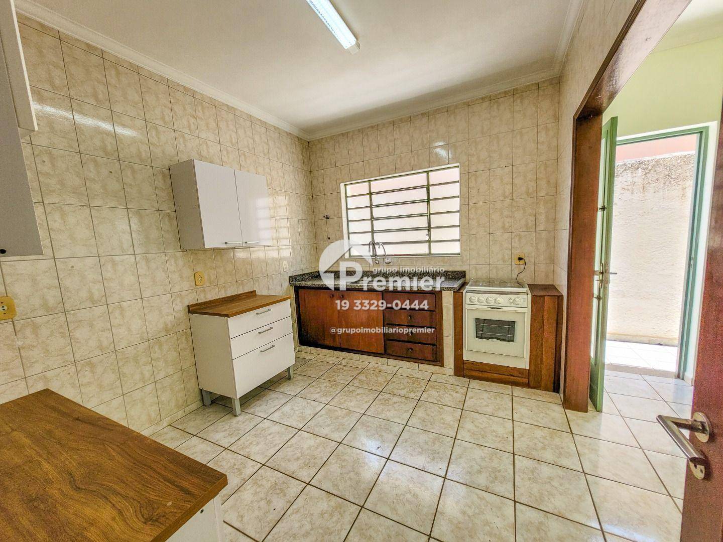 Casa para alugar com 3 quartos, 174m² - Foto 10