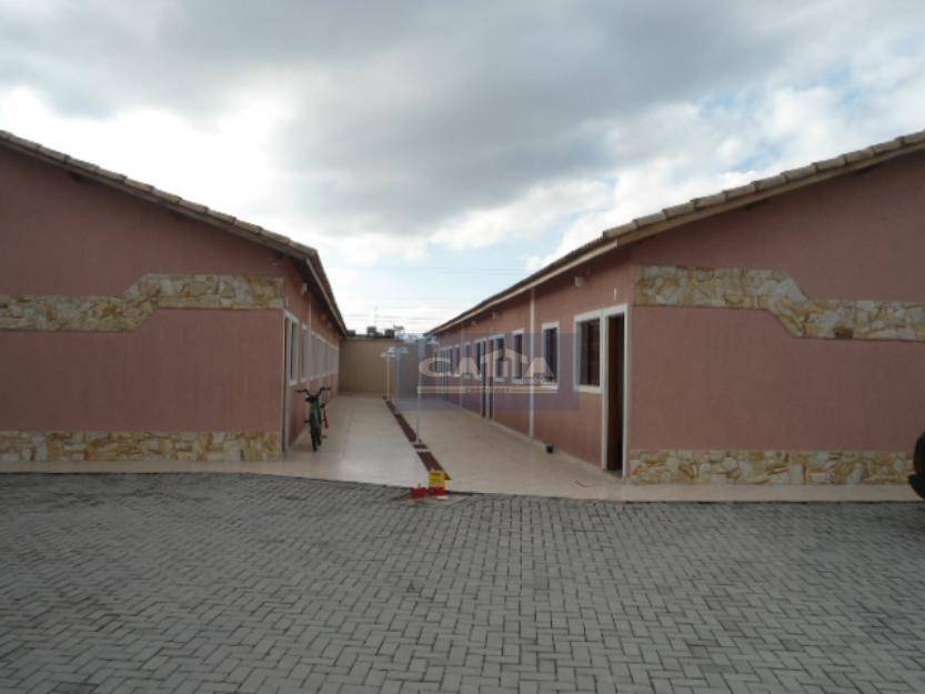 Casa de Condomínio à venda com 2 quartos, 70m² - Foto 1