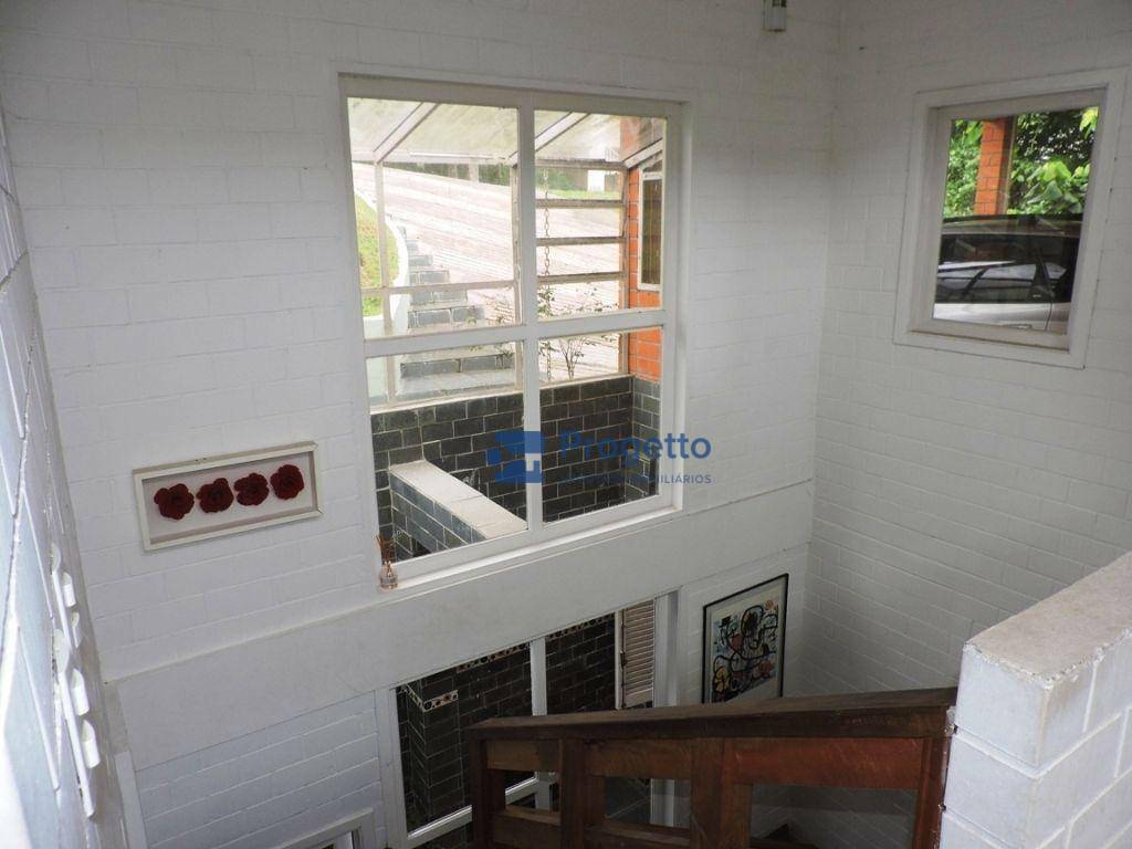 Casa de Condomínio à venda com 4 quartos, 205m² - Foto 16