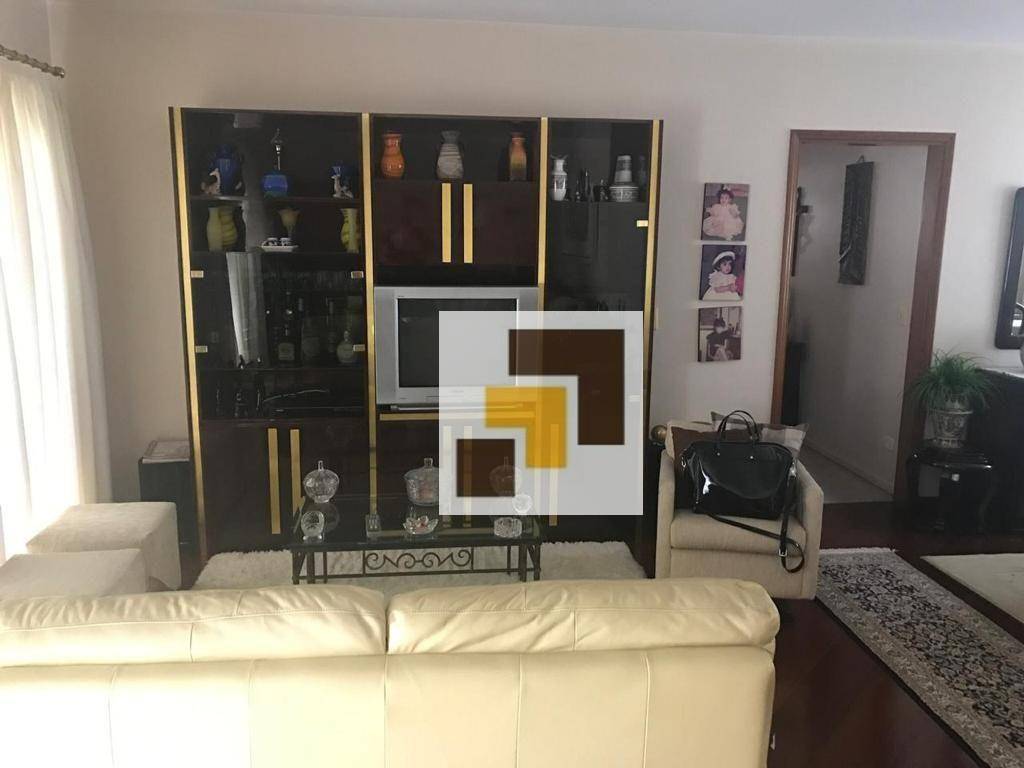 Apartamento à venda com 3 quartos, 123m² - Foto 1