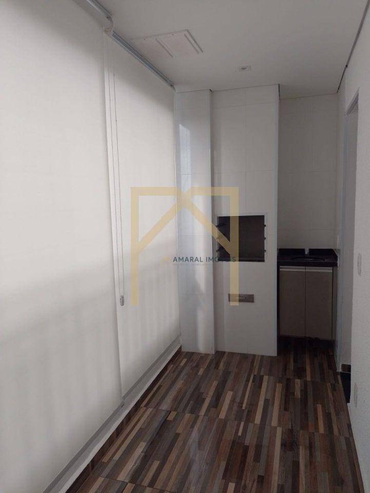 Apartamento à venda com 3 quartos, 158m² - Foto 4