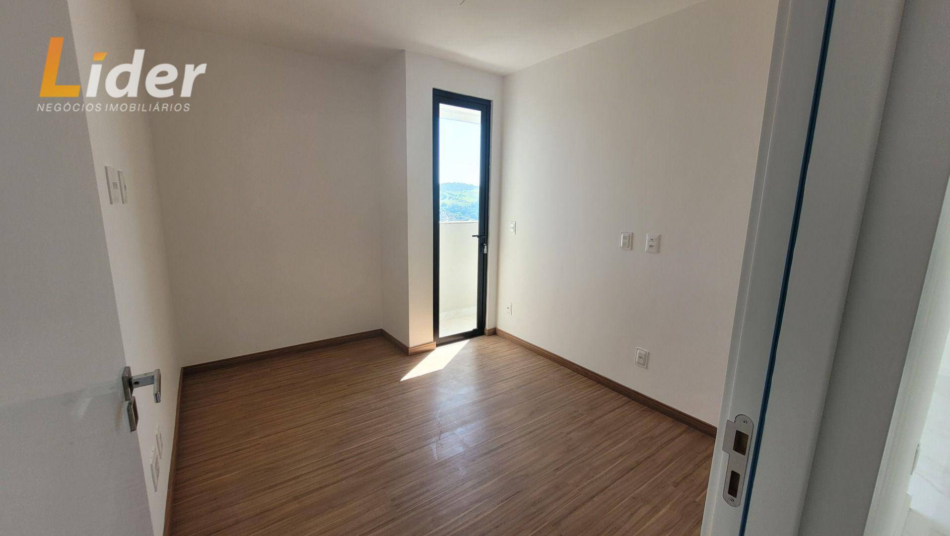 Apartamento à venda com 3 quartos, 73m² - Foto 12