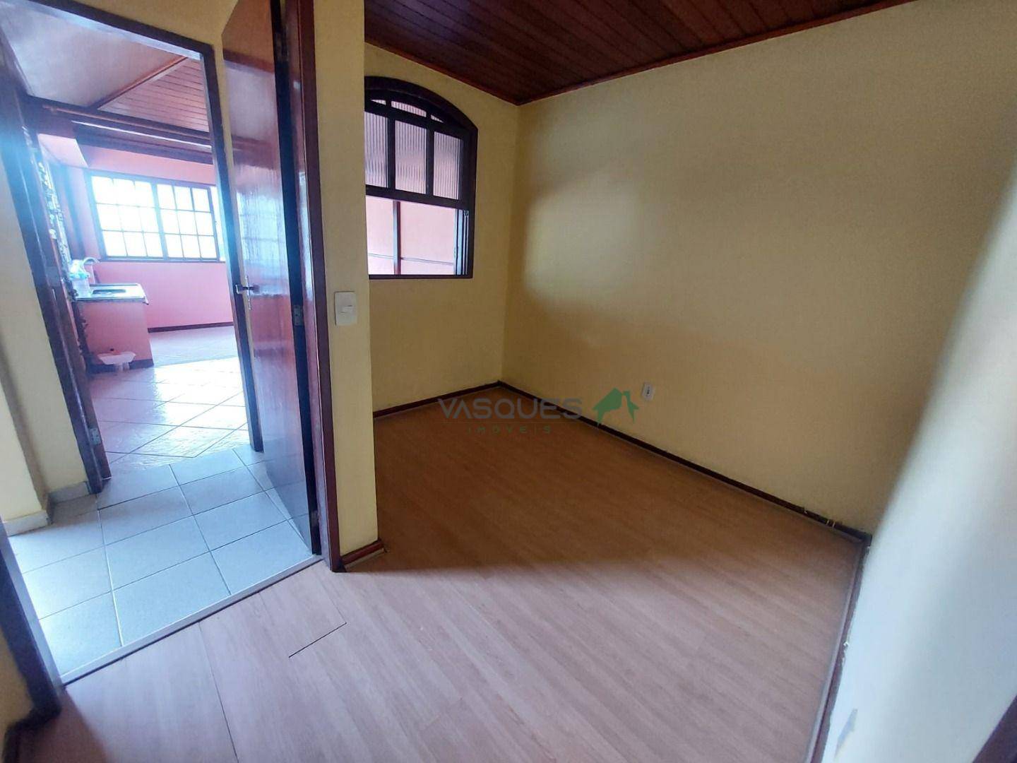 Casa para alugar com 3 quartos, 80m² - Foto 14