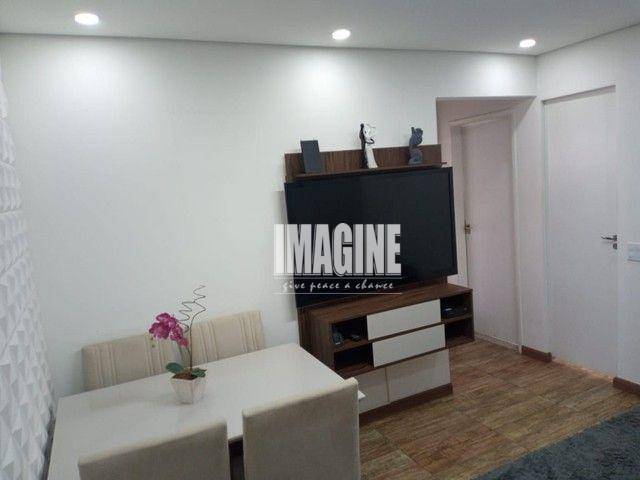 Apartamento à venda com 2 quartos, 50m² - Foto 1