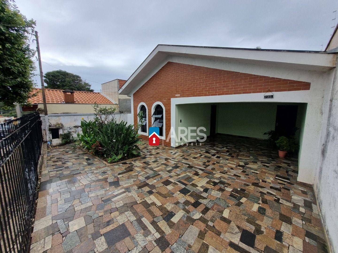 Casa, 3 quartos, 146 m² - Foto 1