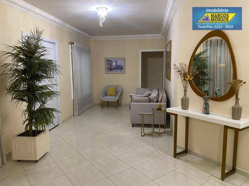 Casa à venda e aluguel com 3 quartos, 300m² - Foto 22