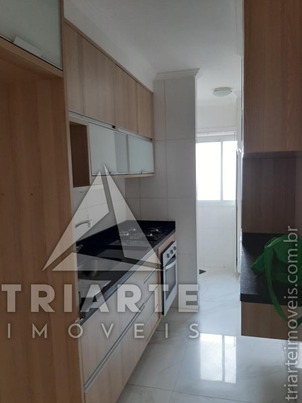 Apartamento à venda com 3 quartos, 75m² - Foto 9