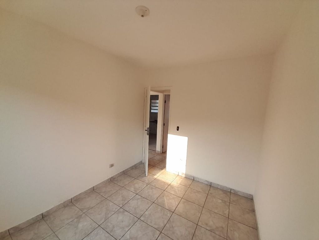 Casa de Condomínio à venda com 2 quartos, 50m² - Foto 28