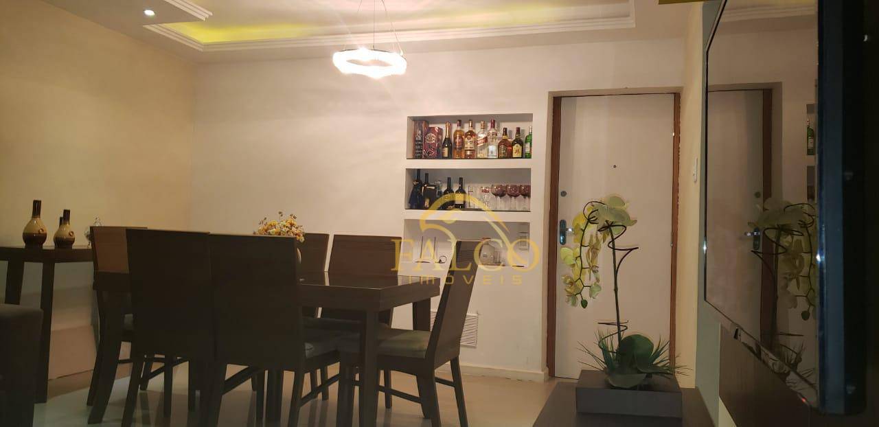 Apartamento à venda com 2 quartos, 84m² - Foto 1