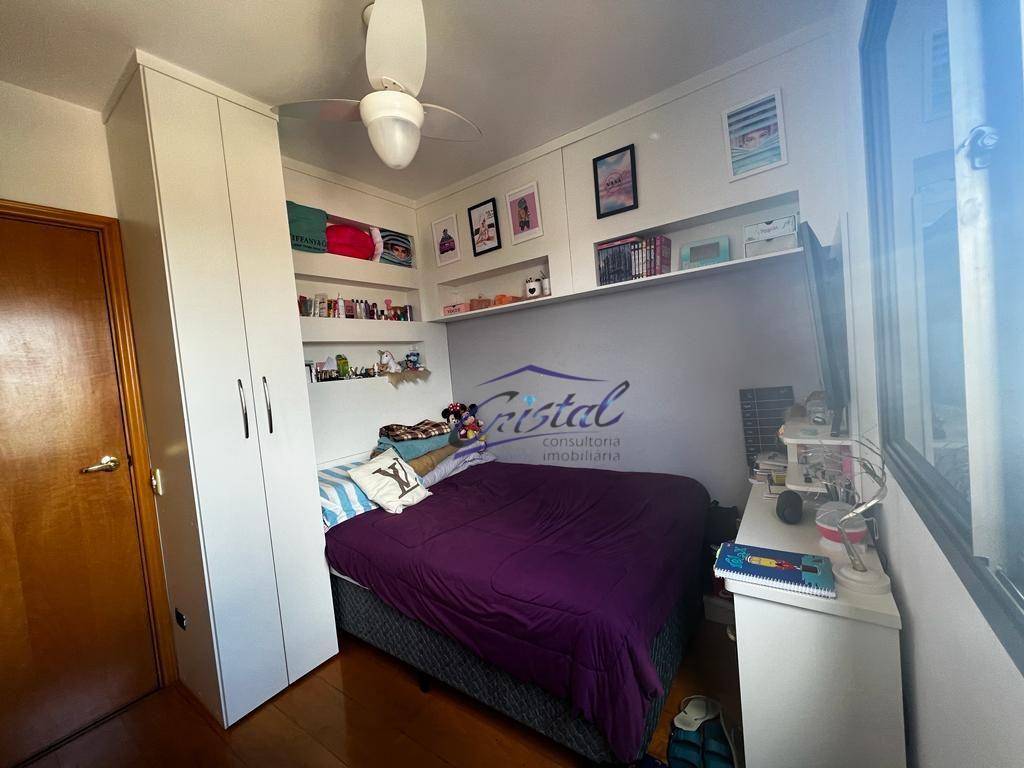 Apartamento à venda com 2 quartos, 62m² - Foto 3