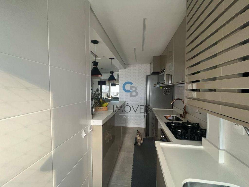 Apartamento à venda com 2 quartos, 61m² - Foto 14