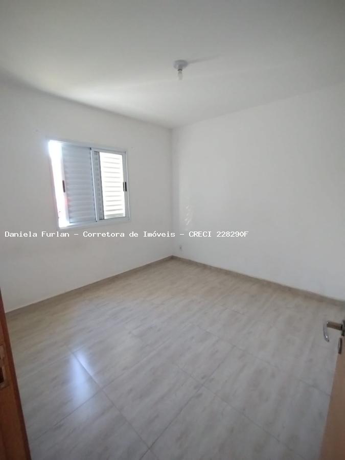 Apartamento à venda com 2 quartos, 47m² - Foto 3