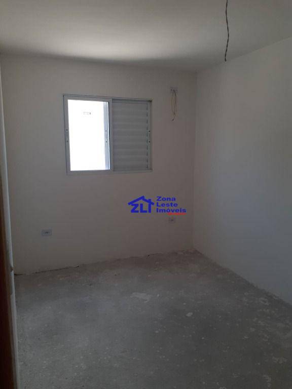 Apartamento à venda com 2 quartos, 46m² - Foto 13