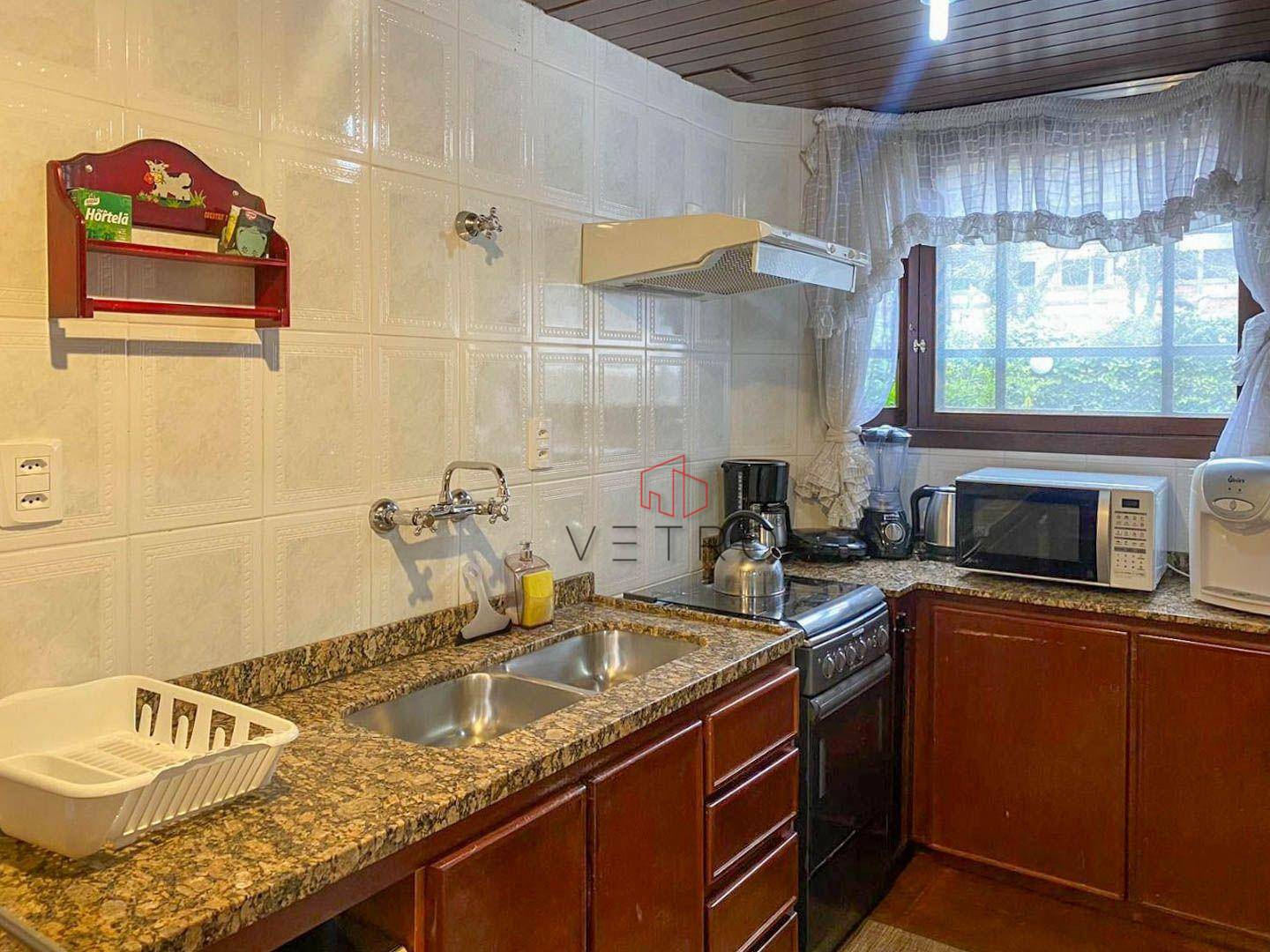 Casa de Condomínio à venda com 4 quartos, 235m² - Foto 6